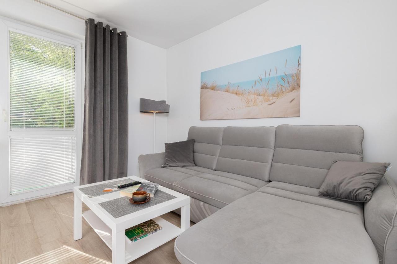 Gdanska Two-Bedroom Apartment Brzezno Beach By Noclegi Renters Екстериор снимка