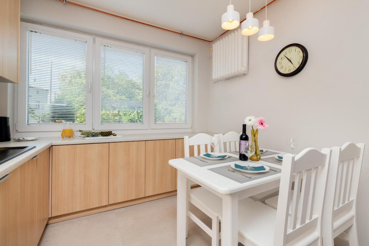Gdanska Two-Bedroom Apartment Brzezno Beach By Noclegi Renters Екстериор снимка