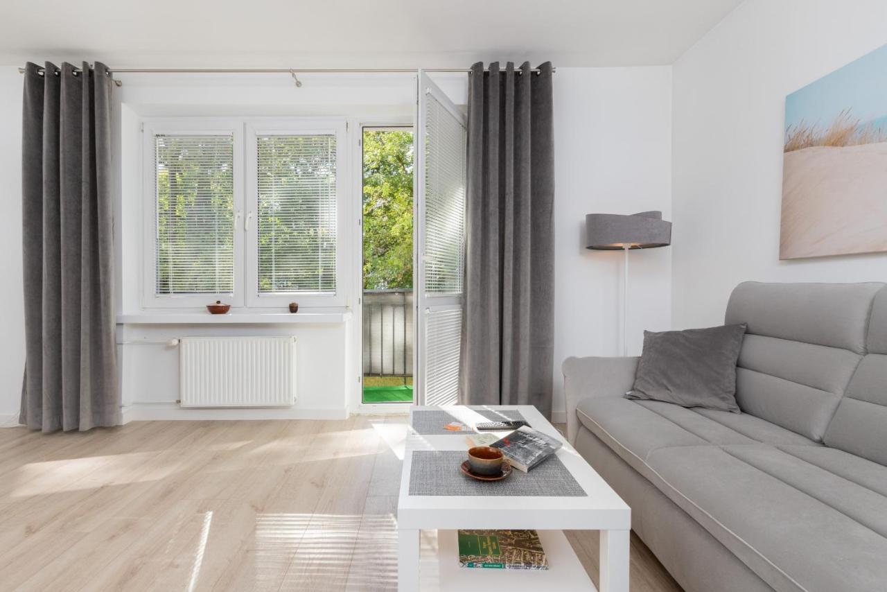 Gdanska Two-Bedroom Apartment Brzezno Beach By Noclegi Renters Екстериор снимка